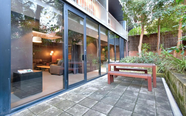 Riverview On Mount Street