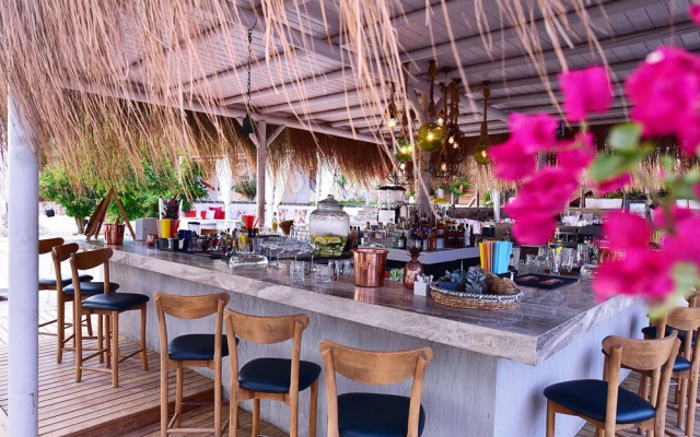 Moon Beach Otel