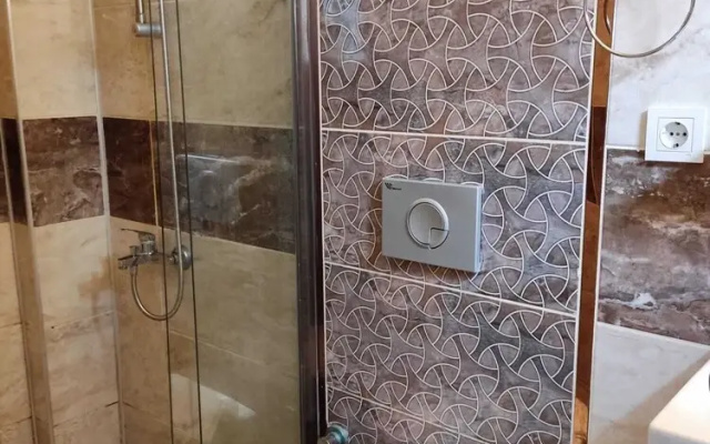 Gül Hanım Konağı
