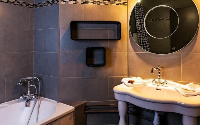 Hôtel du Château de la Tour