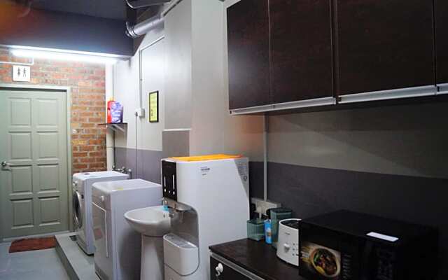 Bricks backpackers Hostel