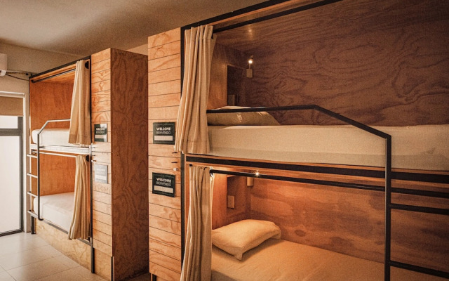 Nomads Hotel & Rooftop Pool