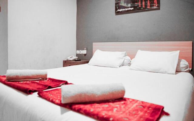 Audah Syariah Residence RedPartner