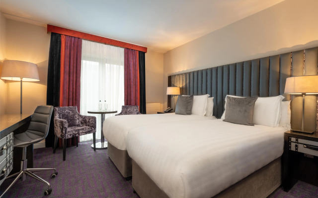 The Trinity City Hotel