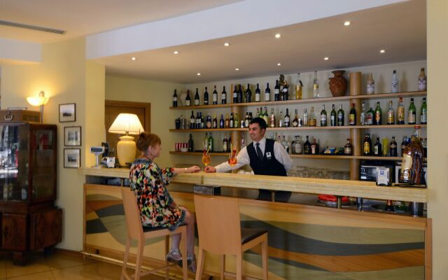 Grand Hotel Moon Valley