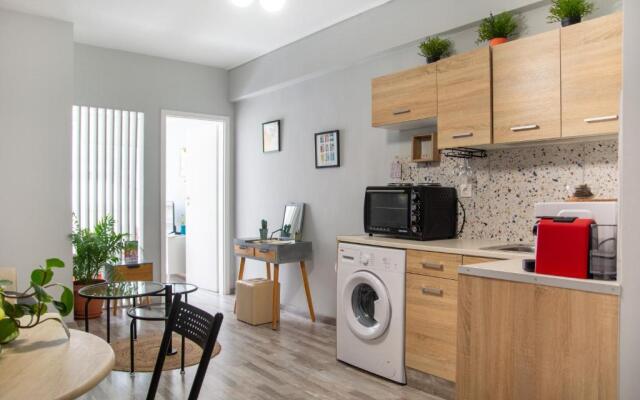 Ermou 18 Mosaics boutique apartment