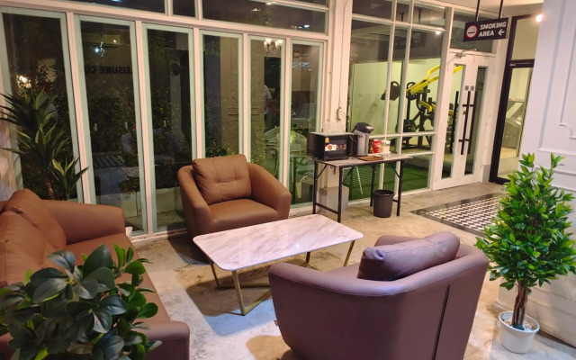 The Battery Park Midtown Boutique Hotel