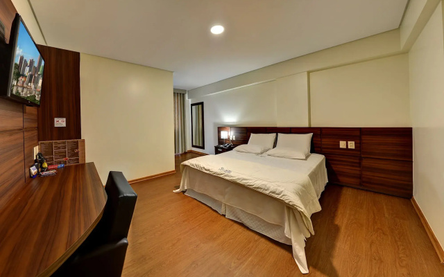 Porto Minas Hotel e Convenções