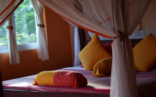 HillPark Hotel - Tiwi Beach