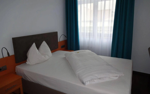 KONCEPT HOTEL Benedikt (vormals H2O)