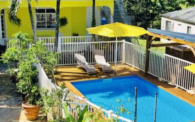 House With 2 Bedrooms in Sainte Rose, With Pool Access, Furnished Terr