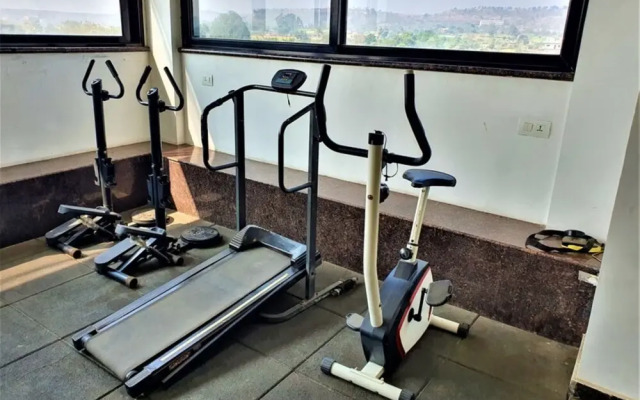Click Hotel Sagar Plaza Chakan, Pune