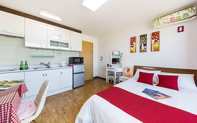 Yangyang Mybeach Pension