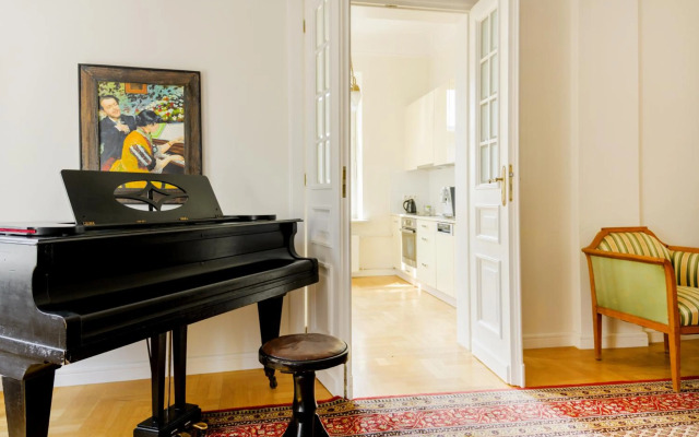 Chopin Boutique
