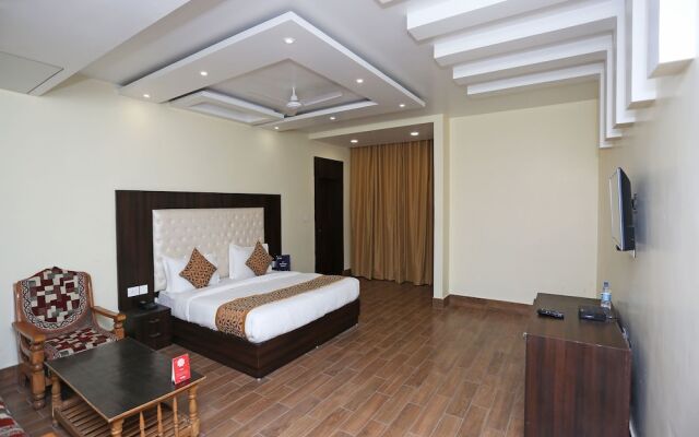 Oyo 14298 Nareshons Blue