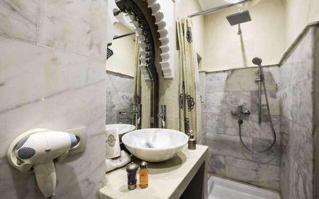 Riad Nesma Suites & SPA