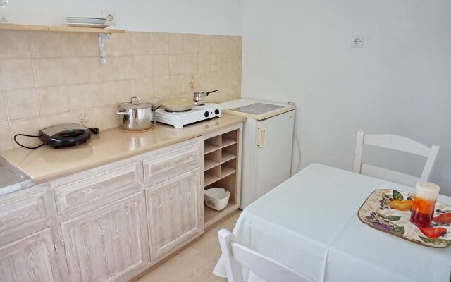 Yialos Studios