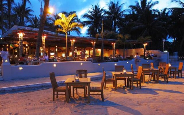Adam Viet Nam Hotel