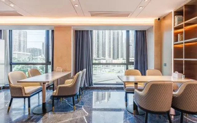 Sanrun Hotel（Changsha Moon Island Road）
