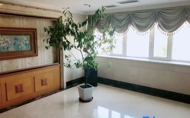 Nenjiang Hotel