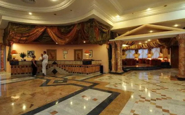 El Hana Palace Caruso Hotels