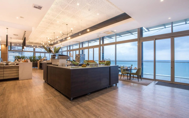 Belaire Suites