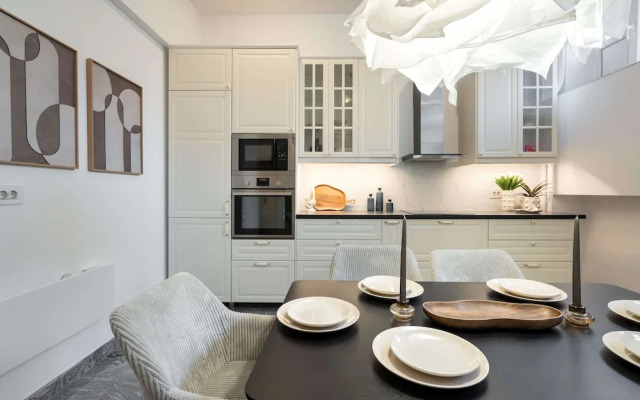 Stunning 3BR Apartment in Bucharest