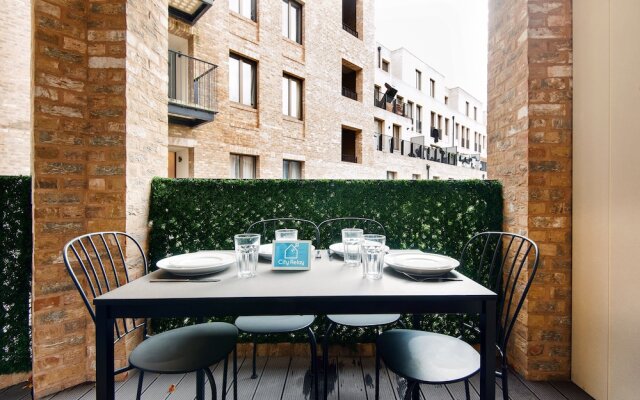 The Shalfleet Drive Apartment - ATN