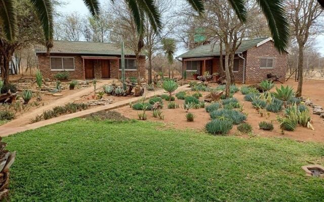 Zingela Nature Reserve - Doornstock Lodge