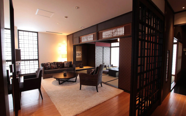 Kizashi The Suite