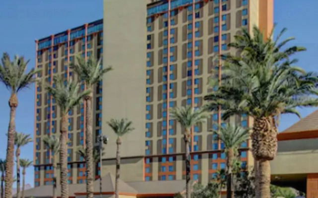 Laughlin River Lodge