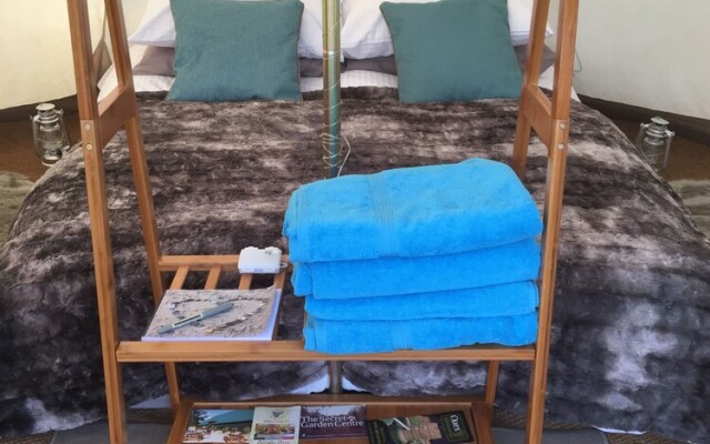 Quex Livery Glamping