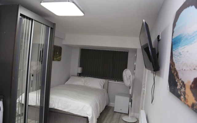 Aa Guest Rooms Nightingale Chalet