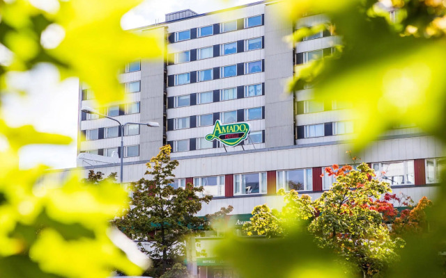 hotelImage