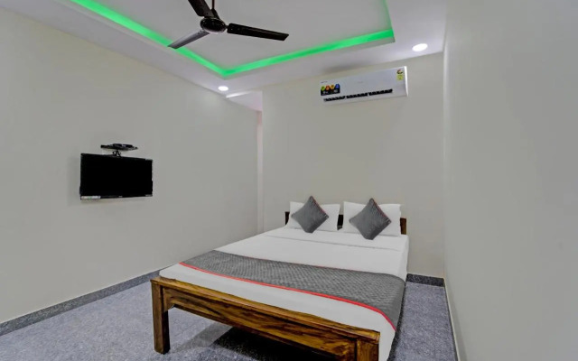 Townhouse 1096 Hotel Redfox Nungambakkam