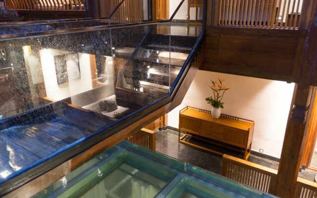 The Willow Hotel