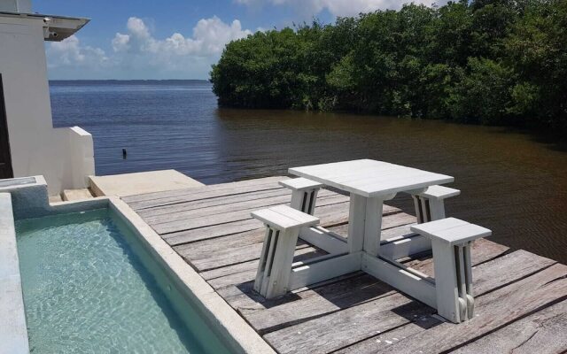 See Belize Vacation Rentals