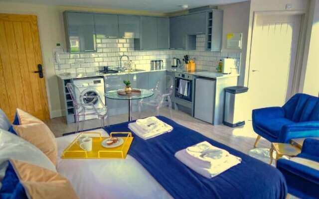 Catharine House by condokeeper