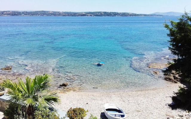 "beachfront Spetses Spectacular Fully Equipped Traditional Villa Families/groups"