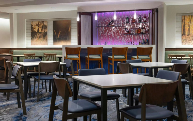 Fairfield Inn & Suites Springfield Northampton/Amherst