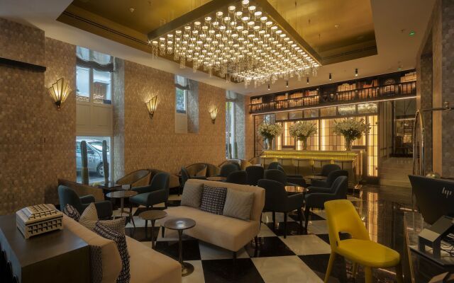 ICON Casona 1900 by Petit Palace