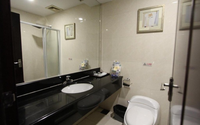Zhaoqing Lihu Hotel – Bathroom – Zhaoqing