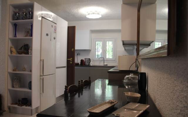 Sani Beach Maisonette