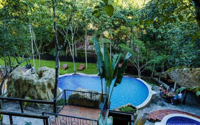 Mayan Hills Resort