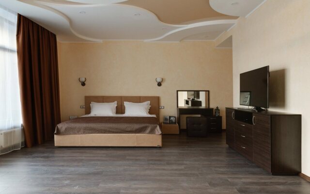 SKY RIVER Club Complex