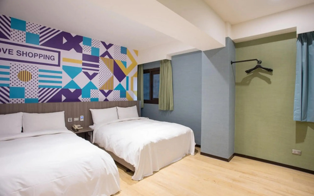 Rainbow Hotel