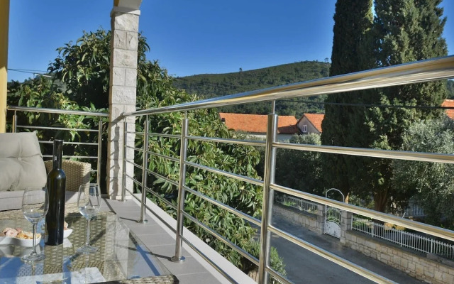 Fancy Apartments Dream