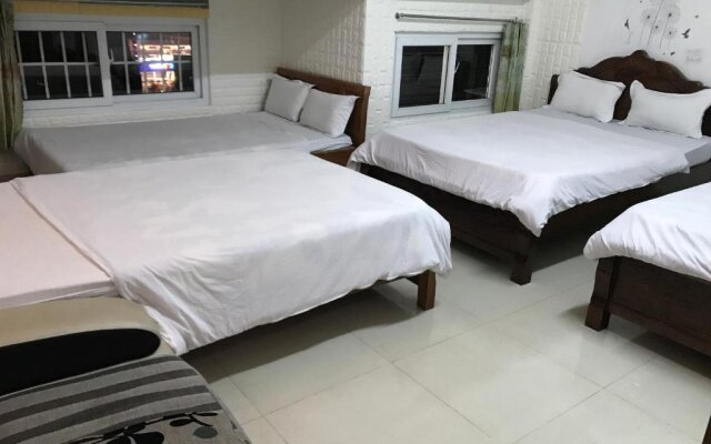 Bat Tri Hotel