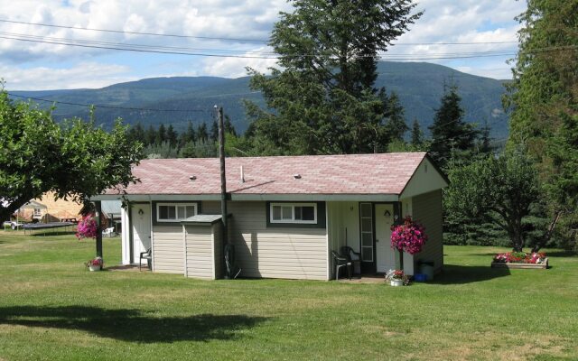 Shuswap Lake Motel & Resort
