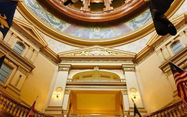 Cyrus Hotel, Topeka, a Tribute Portfolio Hotel